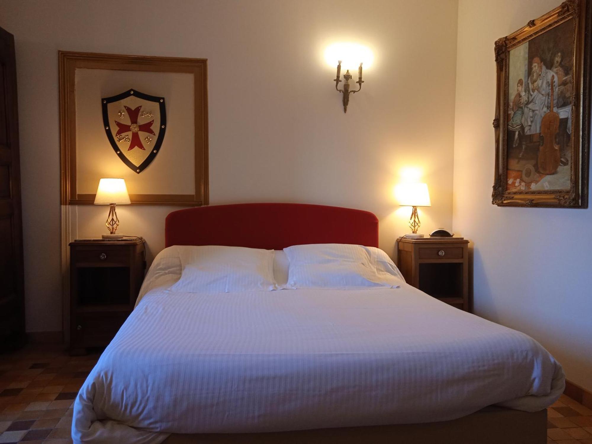 Le Vieux Chateau Airvault Екстер'єр фото
