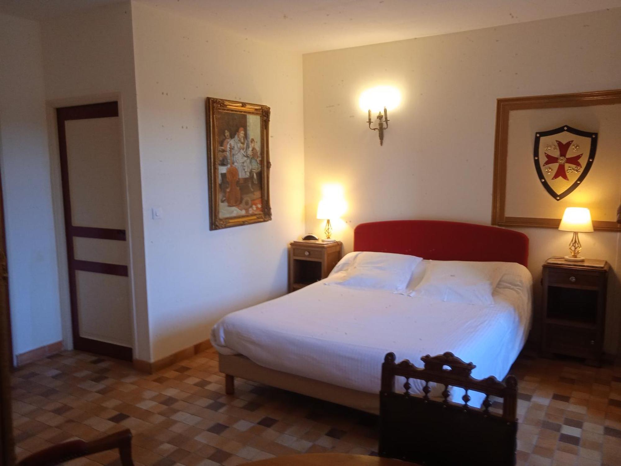 Le Vieux Chateau Airvault Екстер'єр фото